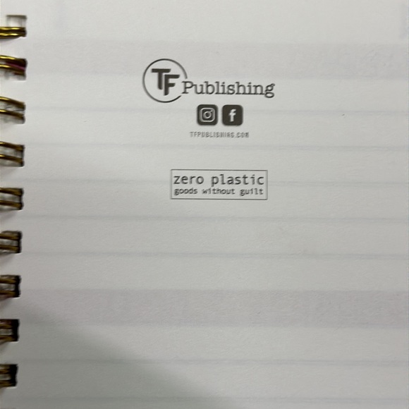 Brand new undated Weekly planner - Picture 4 of 4